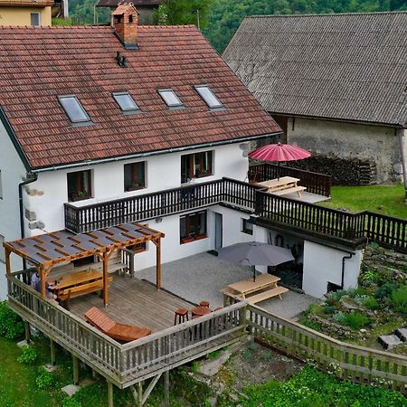 Hisa Brdo Guesthouse&Motorcycle Tours Tolmin Extérieur photo