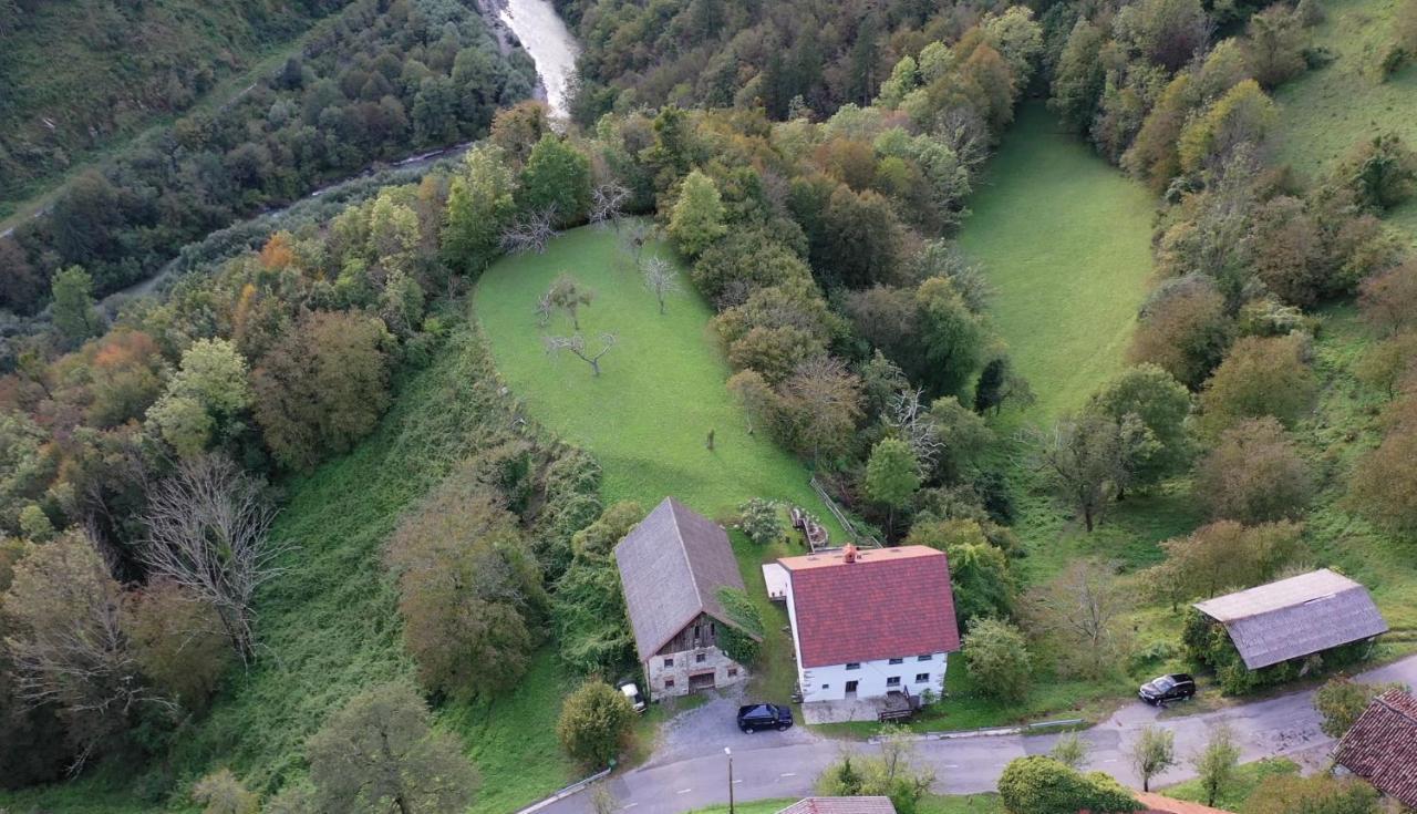 Hisa Brdo Guesthouse&Motorcycle Tours Tolmin Extérieur photo
