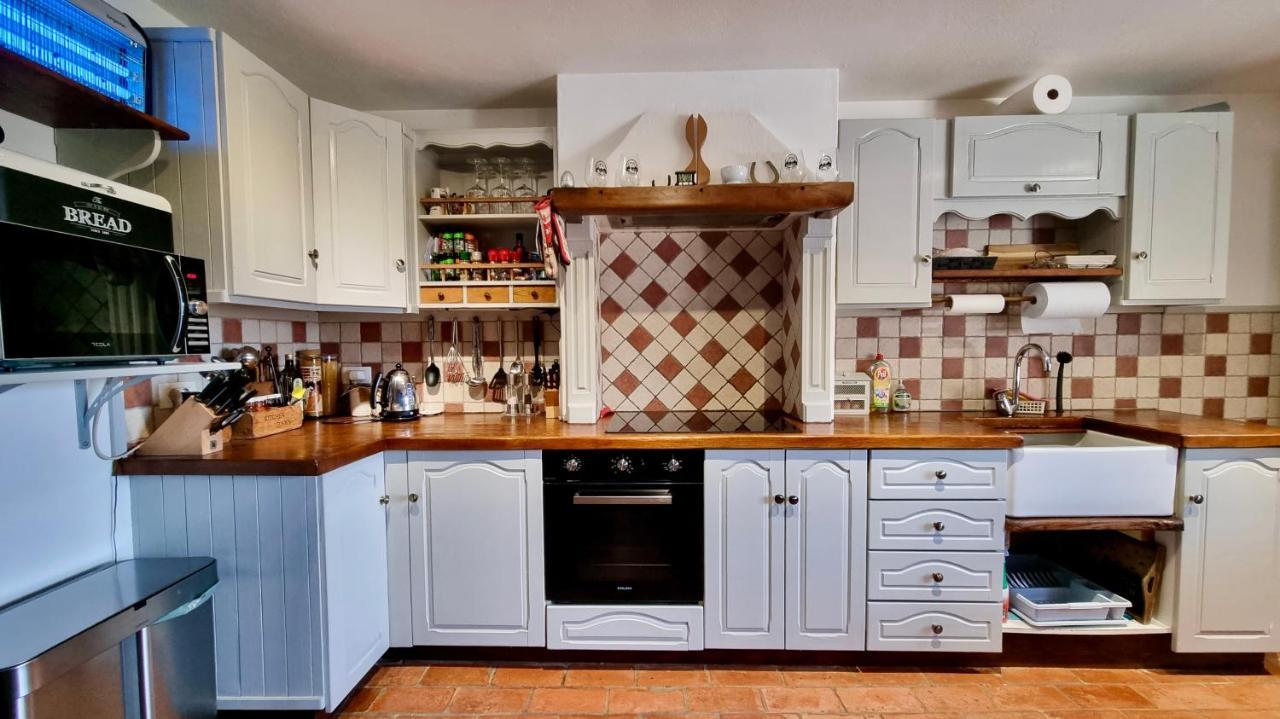 Hisa Brdo Guesthouse&Motorcycle Tours Tolmin Extérieur photo