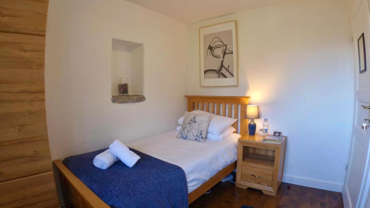 Hisa Brdo Guesthouse&Motorcycle Tours Tolmin Extérieur photo