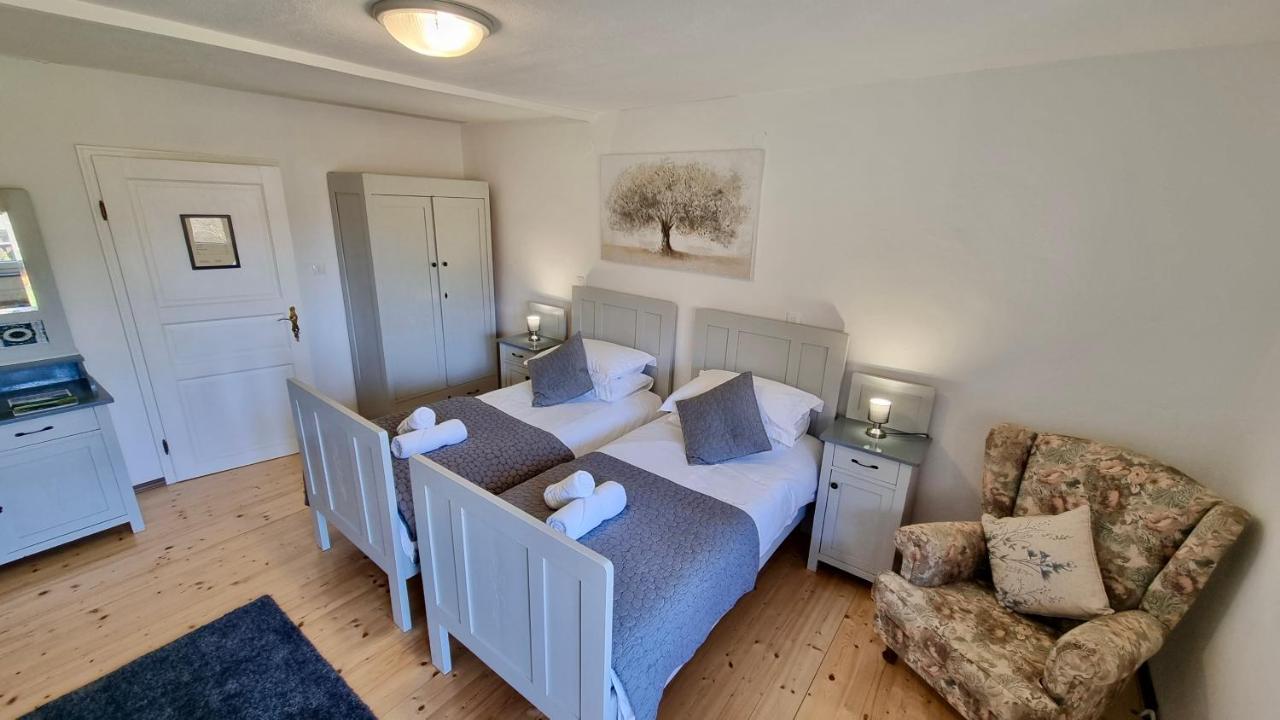 Hisa Brdo Guesthouse&Motorcycle Tours Tolmin Extérieur photo