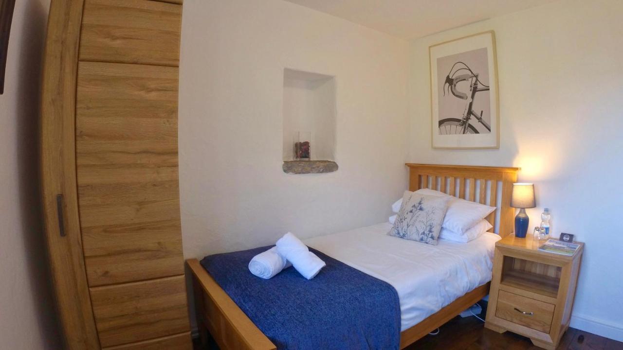 Hisa Brdo Guesthouse&Motorcycle Tours Tolmin Extérieur photo